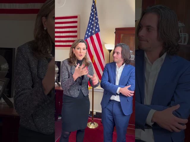 Carlos Eduardo Espina y María Elvira Salazar hablan del Plan Dignidad de reforma migratoria 🙏🇺🇸
