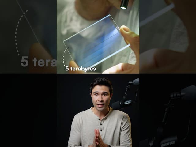 This piece of glass holds 5TB for 10,000 years 💾👀 #trendingshorts #tech #research #science