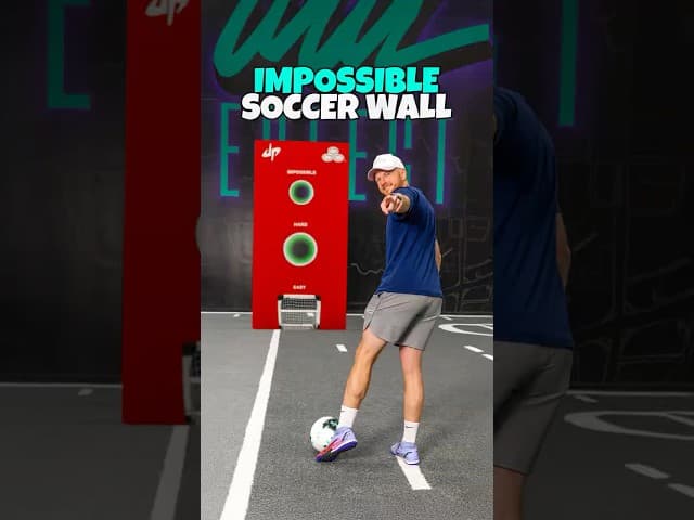 Impossible Soccer Wall Battle