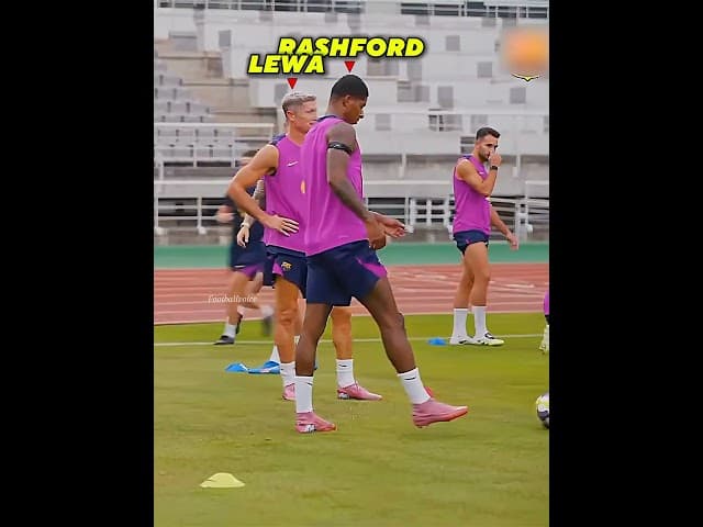 Lewandowski Ignores Rashford😢