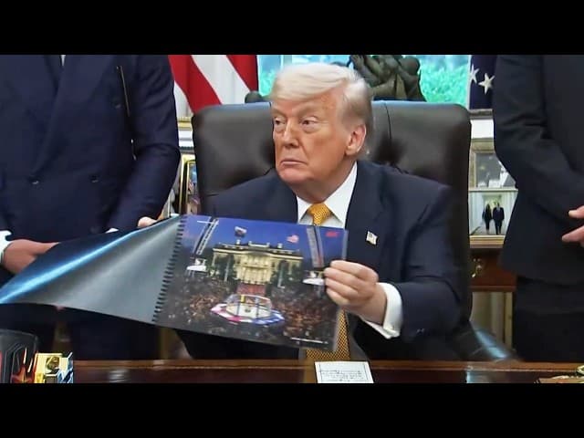 Trump stuns room full of reporters with demented incoherence