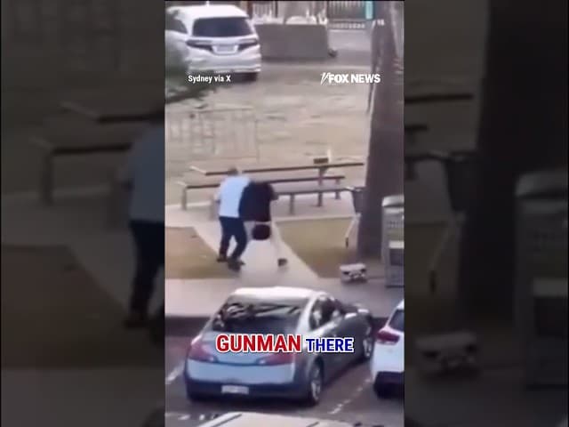 WATCH: Bystander TAKES OUT suspected shooter in Australia #shorts #foxnews #terror #breakingnews