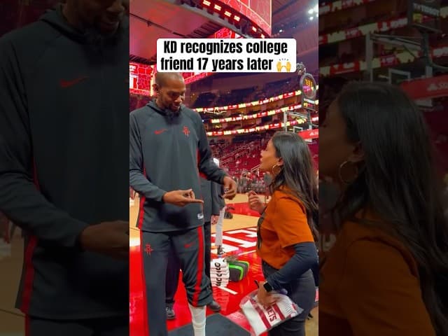 She had her photo with KD on her shirt 😂 (via shabana75/IG)